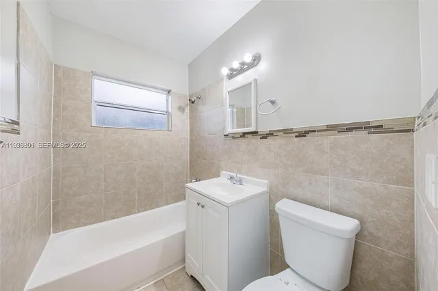 $2,850 | 501 Carolina Avenue, Fort Lauderdale, FL 33312