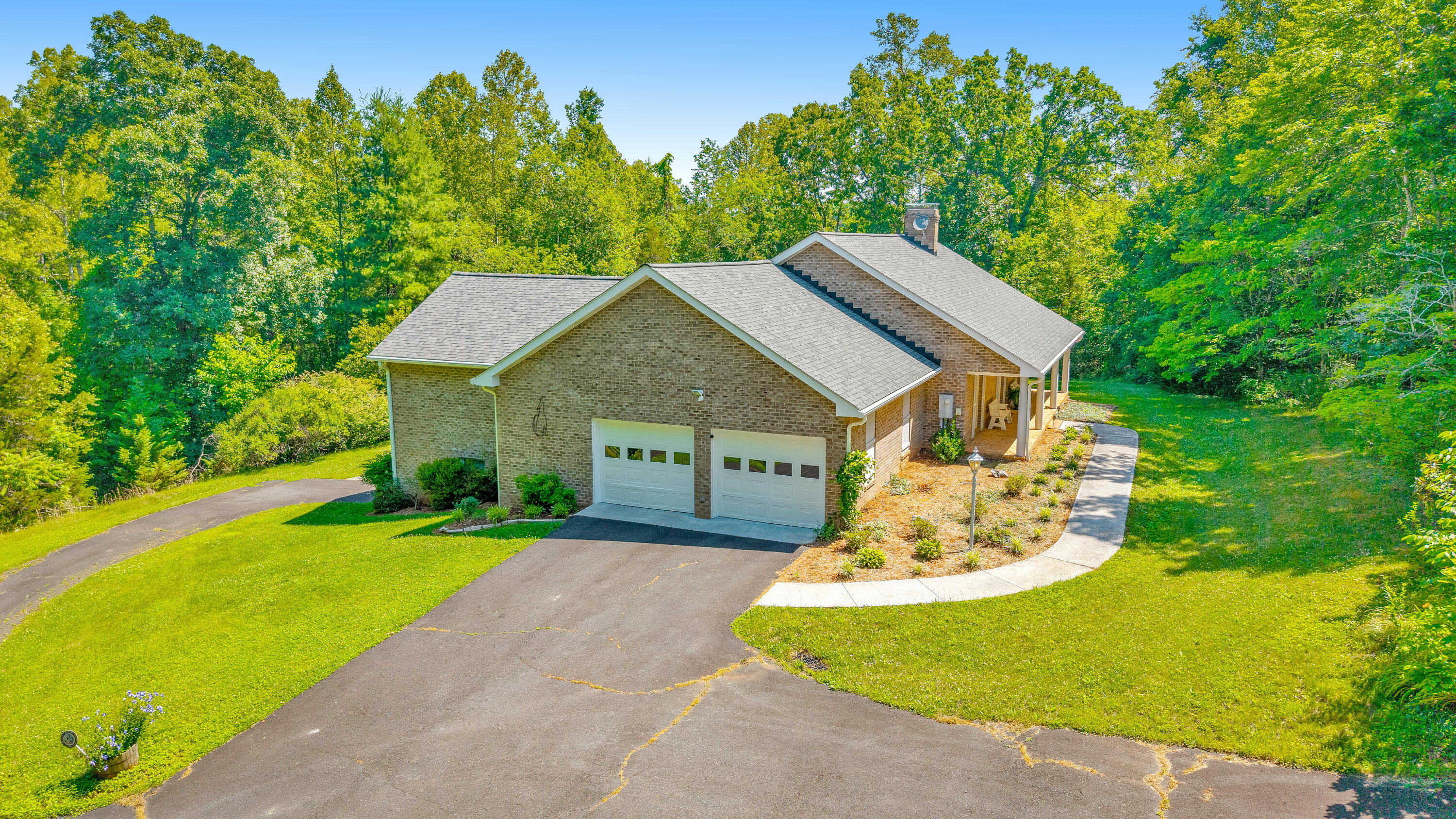 430 Watt Abbitt Road Appomattox, VA 24522 - Photo 2 of 41 2
