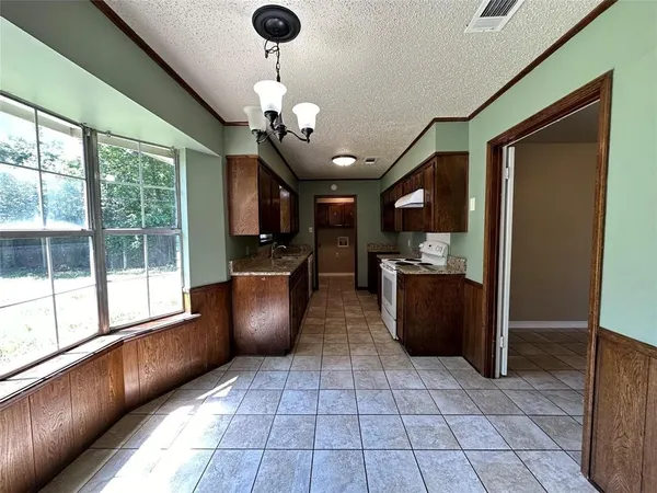 $1,800 | 807 Dalisa Circle, Shreveport, LA 71118