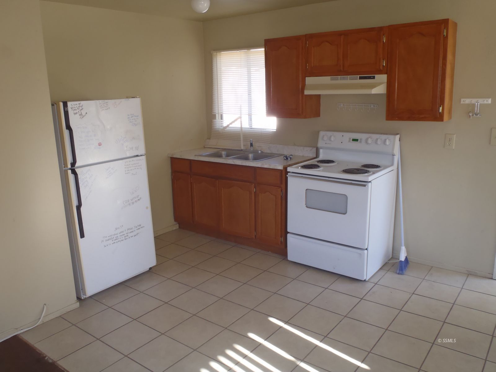 601 South Allen Street Ridgecrest, CA 93555 - Photo 14 of 19