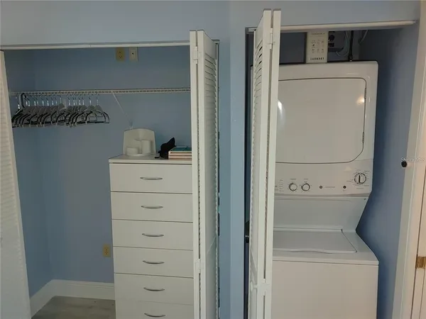 $1,400 | 1983 Abrico Drive, Unit H13, Lutz, FL 33558