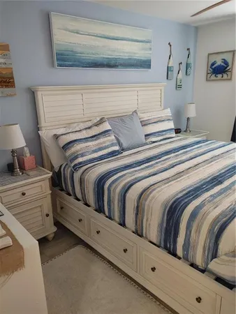 $1,400 | 1983 Abrico Drive, Unit H13, Lutz, FL 33558