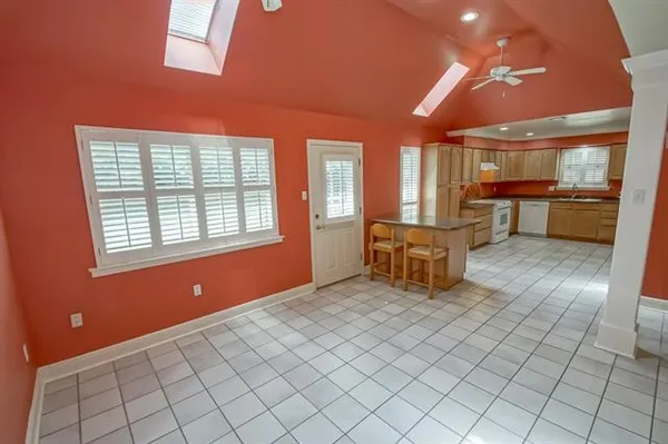 $409,000 | 3916 North Woodlawn Avenue, Metairie, LA 70006