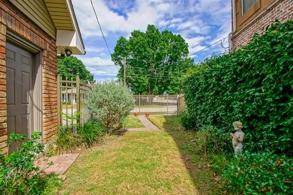 $409,000 | 3916 North Woodlawn Avenue, Metairie, LA 70006
