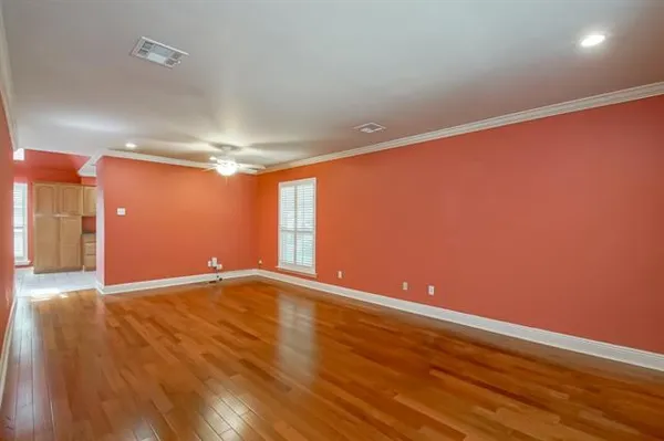 $409,000 | 3916 North Woodlawn Avenue, Metairie, LA 70006
