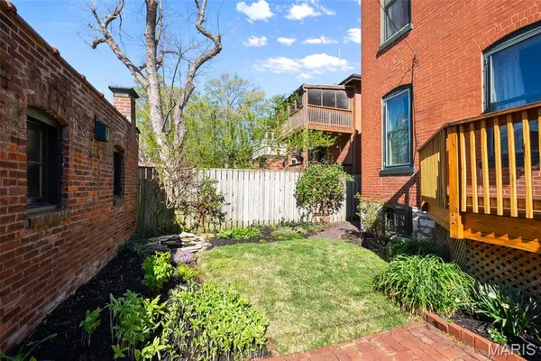 $575,000 | 6046 Westminster Place, St. Louis, MO 63112
