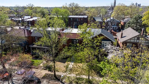 $575,000 | 6046 Westminster Place, St. Louis, MO 63112