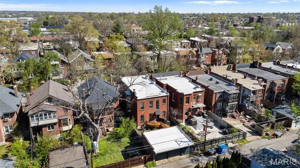 $575,000 | 6046 Westminster Place, St. Louis, MO 63112