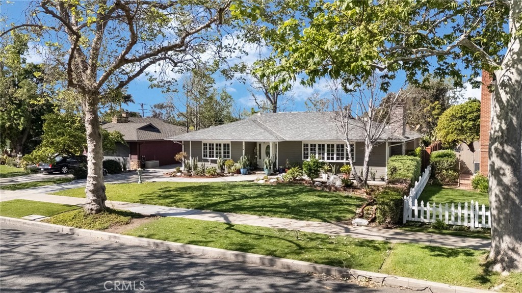 178 North Monterey Road Orange, CA 92866 - Photo 7 of 56