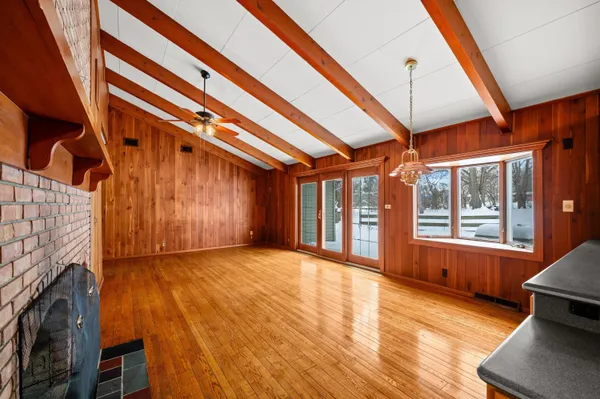 $280,000 | 904 Iroquois Trail, Niles, MI 49120