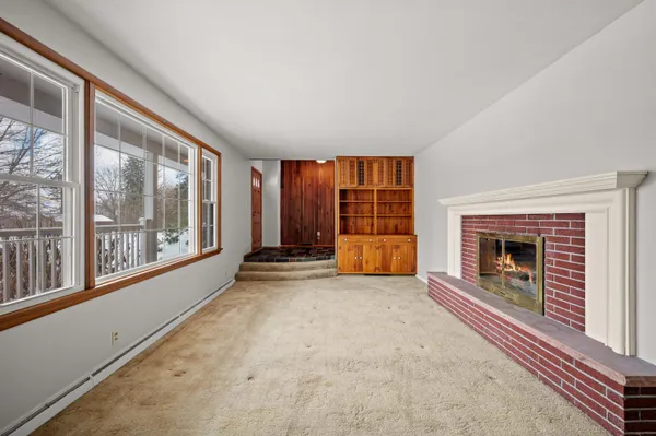 $280,000 | 904 Iroquois Trail, Niles, MI 49120