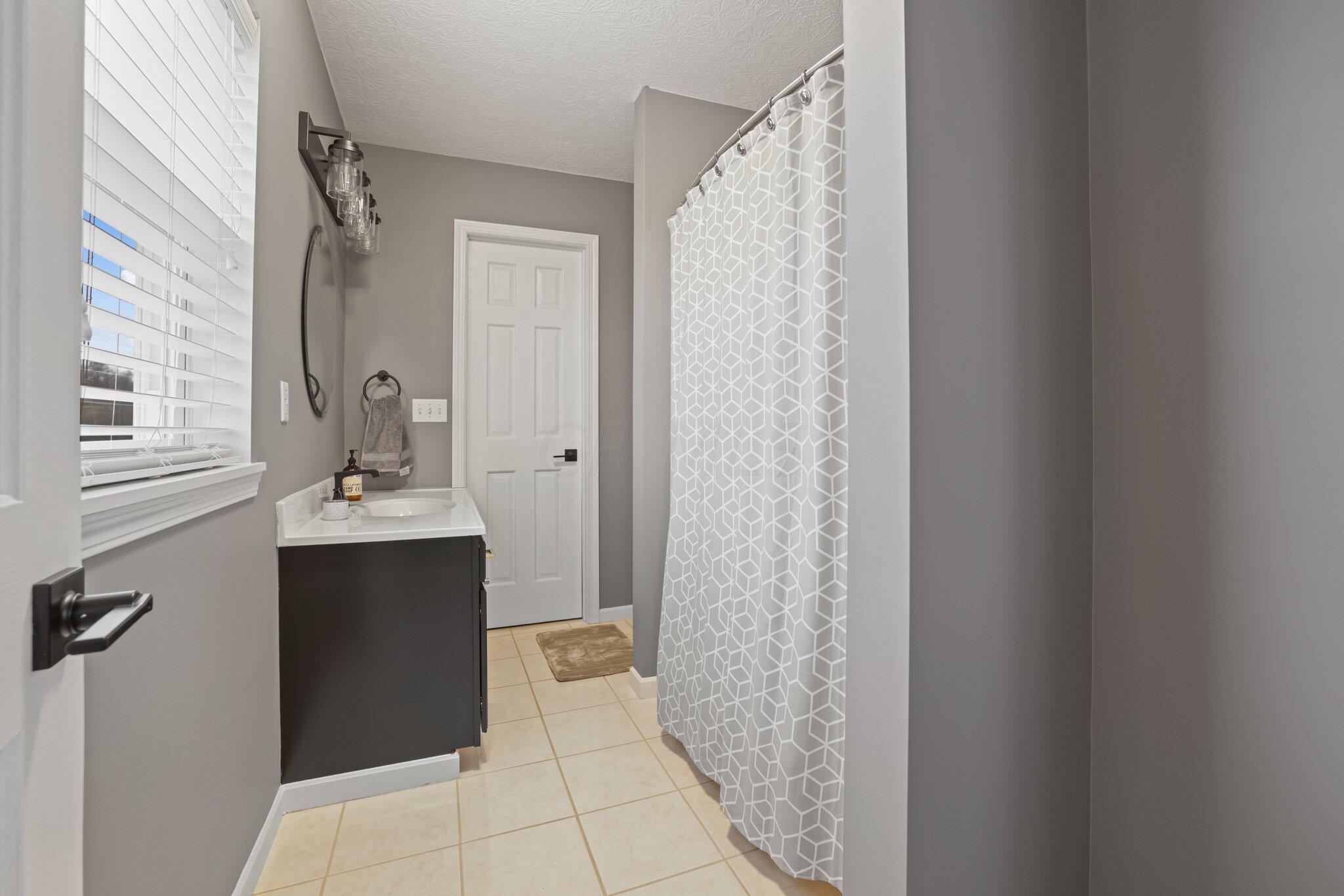 6923 Ginger Hill Road Utica, OH 43080 - Photo 60 of 137 63-web-or-mls-GR7A6349