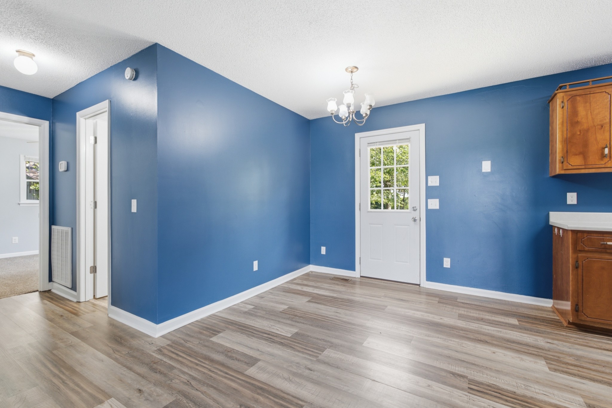 609 Hawkersmith Road Tullahoma, TN 37388 - Photo 9 of 32