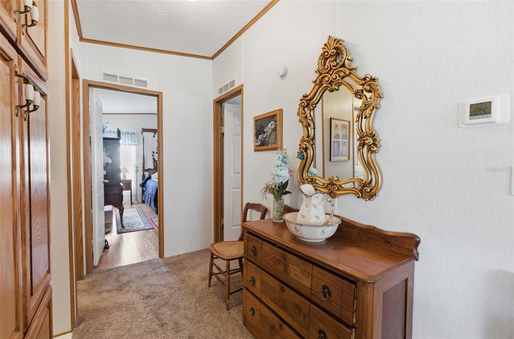 456 Santa Fe Road Tavares, FL 32778 - Photo 3 of 32