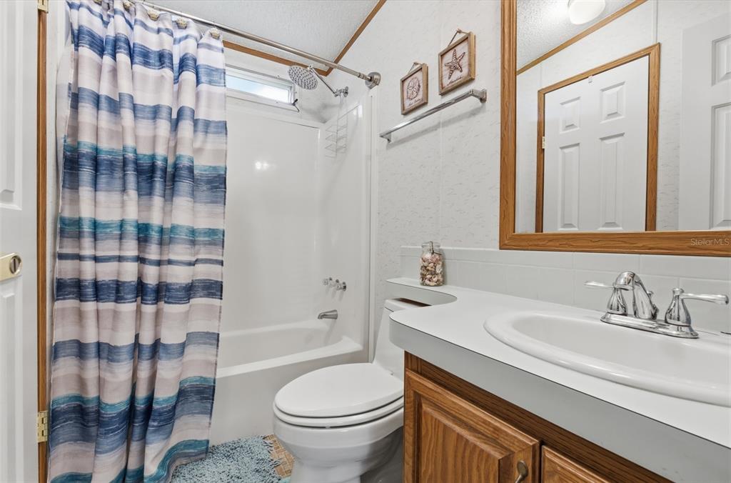 456 Santa Fe Road Tavares, FL 32778 - Photo 8 of 32