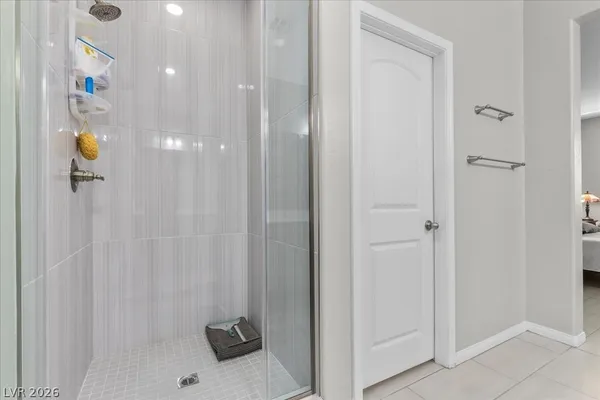 $800,000 | 10165 Ferton Lake Avenue, Las Vegas, NV 89178