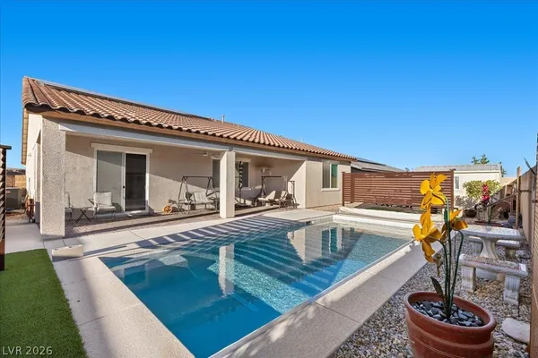 $800,000 | 10165 Ferton Lake Avenue, Las Vegas, NV 89178