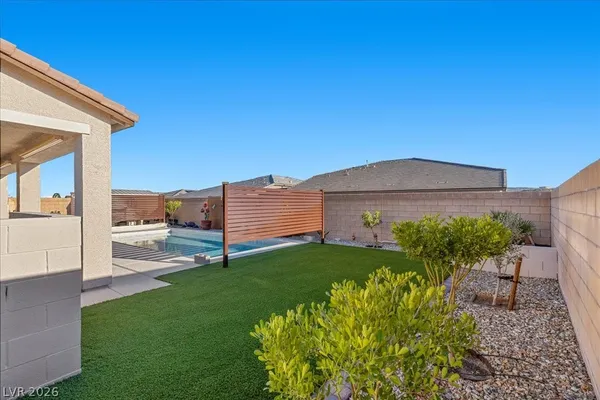 $800,000 | 10165 Ferton Lake Avenue, Las Vegas, NV 89178