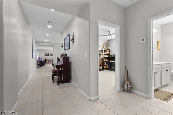 $800,000 | 10165 Ferton Lake Avenue, Las Vegas, NV 89178