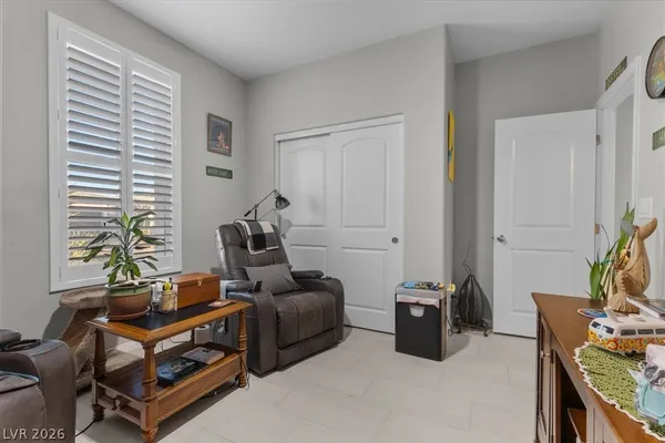 $800,000 | 10165 Ferton Lake Avenue, Las Vegas, NV 89178