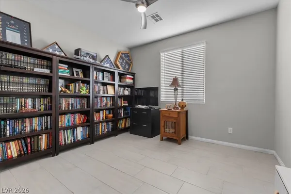 $800,000 | 10165 Ferton Lake Avenue, Las Vegas, NV 89178