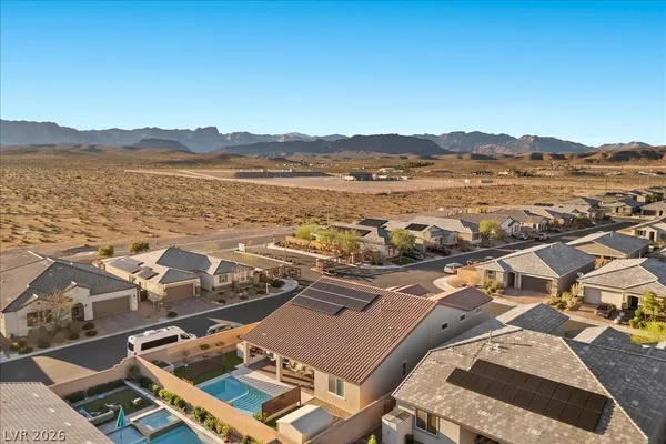 $800,000 | 10165 Ferton Lake Avenue, Las Vegas, NV 89178