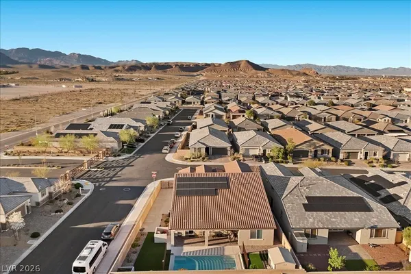 $800,000 | 10165 Ferton Lake Avenue, Las Vegas, NV 89178