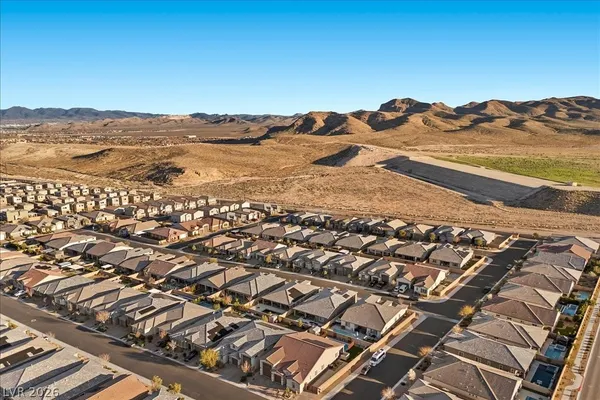 $800,000 | 10165 Ferton Lake Avenue, Las Vegas, NV 89178