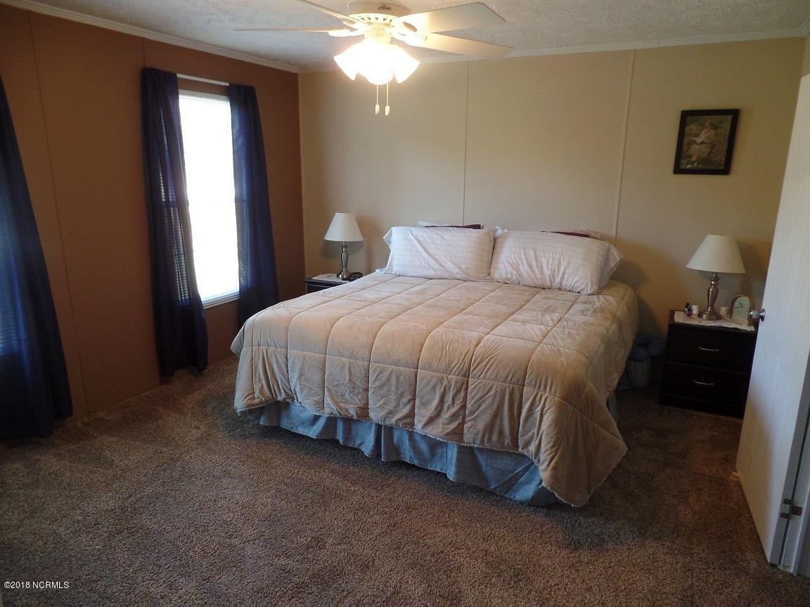 178 Red Store Road Whiteville, NC 28472 - Photo 8 of 17 Jones 8 - MB 1