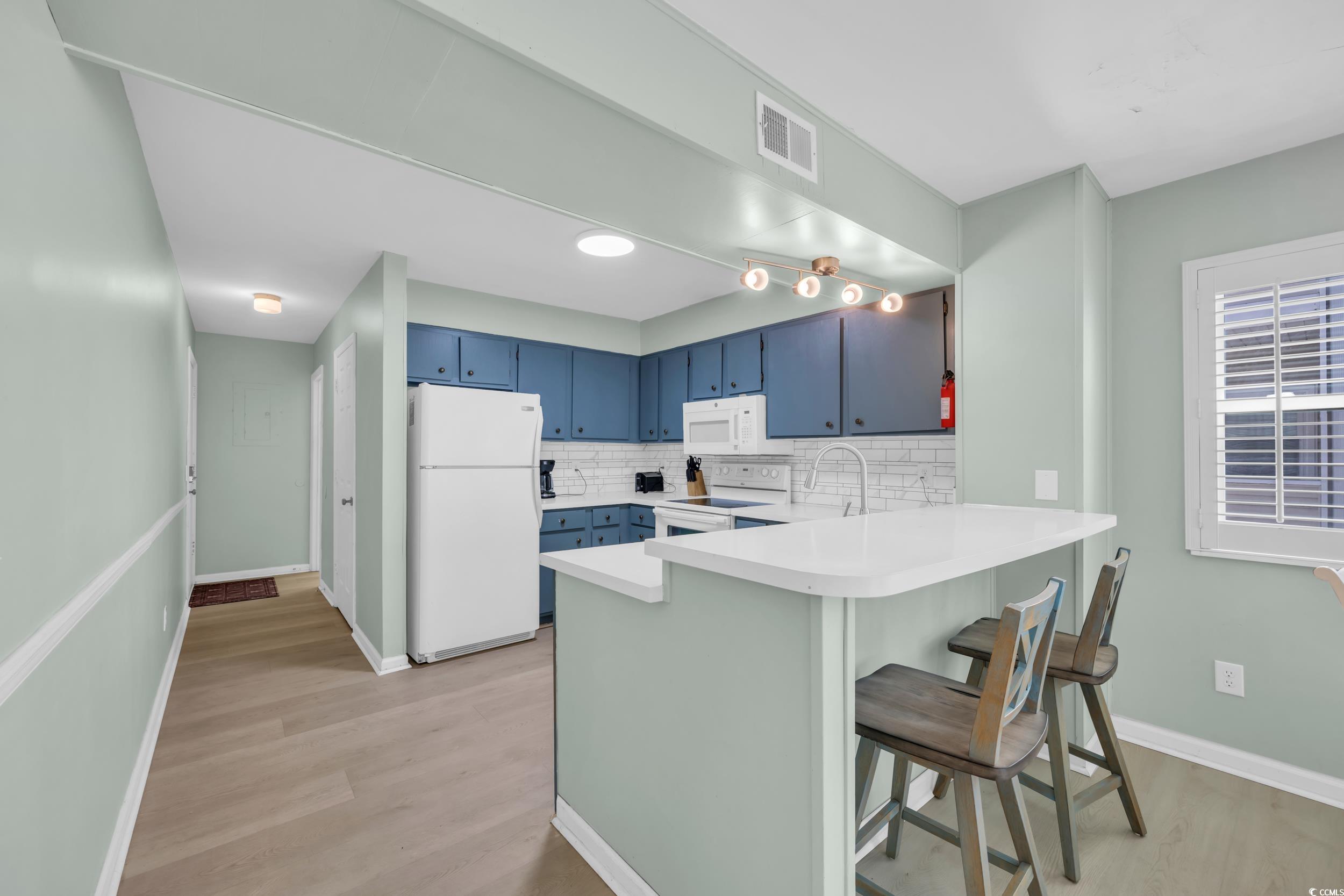 1011 South Ocean Boulevard, Unit 202 North Myrtle Beach, SC 29582 - Photo 9 of 25