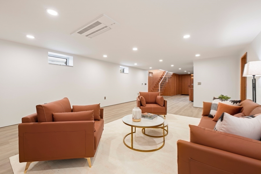 105 Summer Street Weston, MA 02493 - Photo 26 of 36