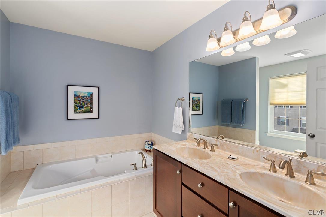 2255 Rising Hill Road Whitehall, PA 18052 - Photo 40 of 49 Master Bath