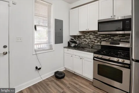 $215,000 | 1218 Sargeant Street, Baltimore, MD 21223