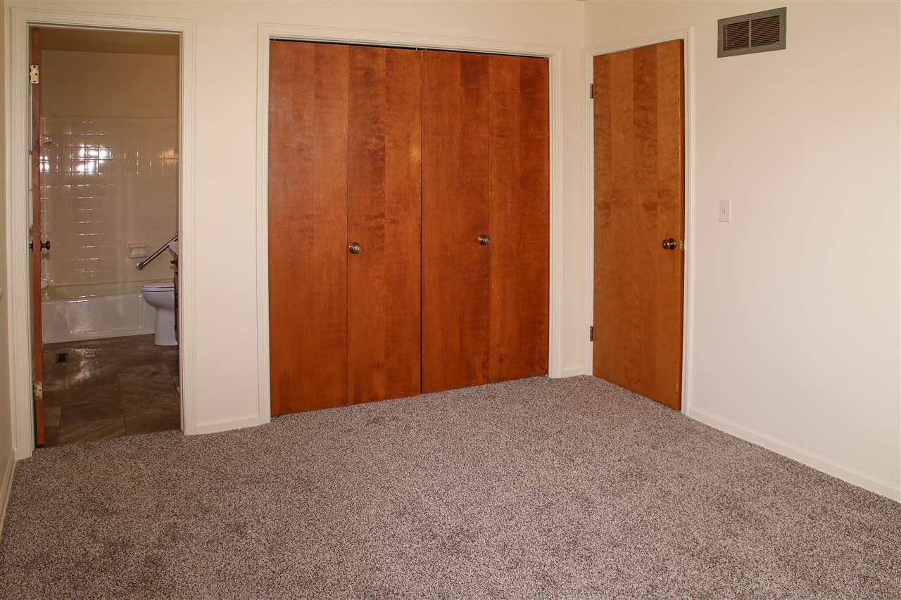 5353 Dunster Road Grand Blanc, MI 48439 - Photo 14 of 29 Master Bedroom