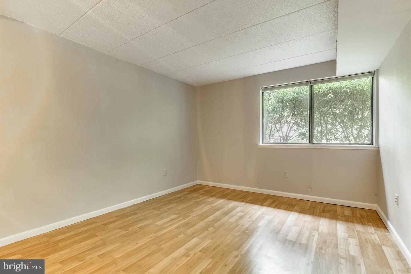 11564 Rolling Green Court Reston, VA 20191 - Photo 18 of 48