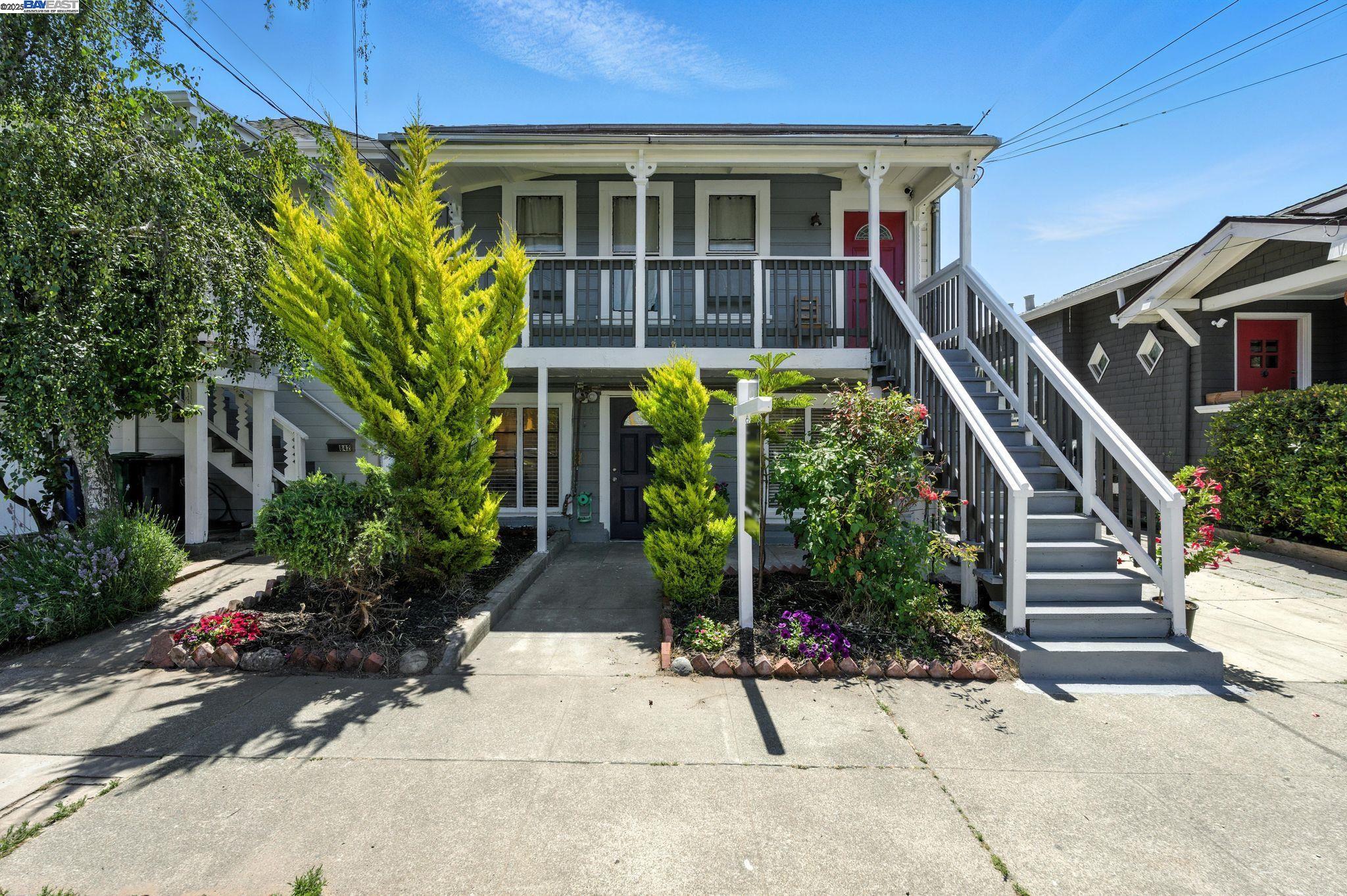840 Oak Street Alameda, CA 94501 - Photo 1 of 1 a front view of a house with a yard