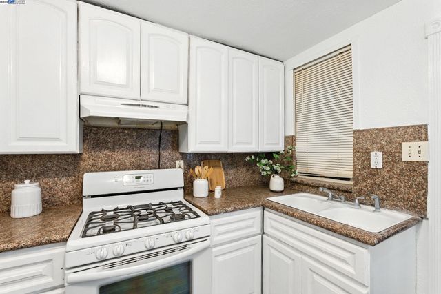 $998,000 | 840 Oak Street, Alameda, CA 94501