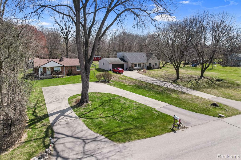 3211 Coolidge Highway Rochester Hills, MI 48309 - Photo 4 of 45