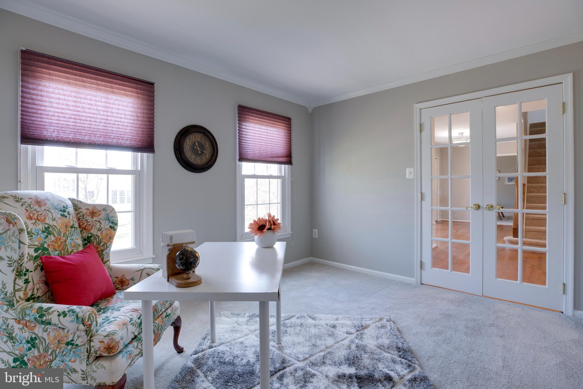 109 Country Road Sterling, VA 20165 - Photo 11 of 52 Gallery Image 11