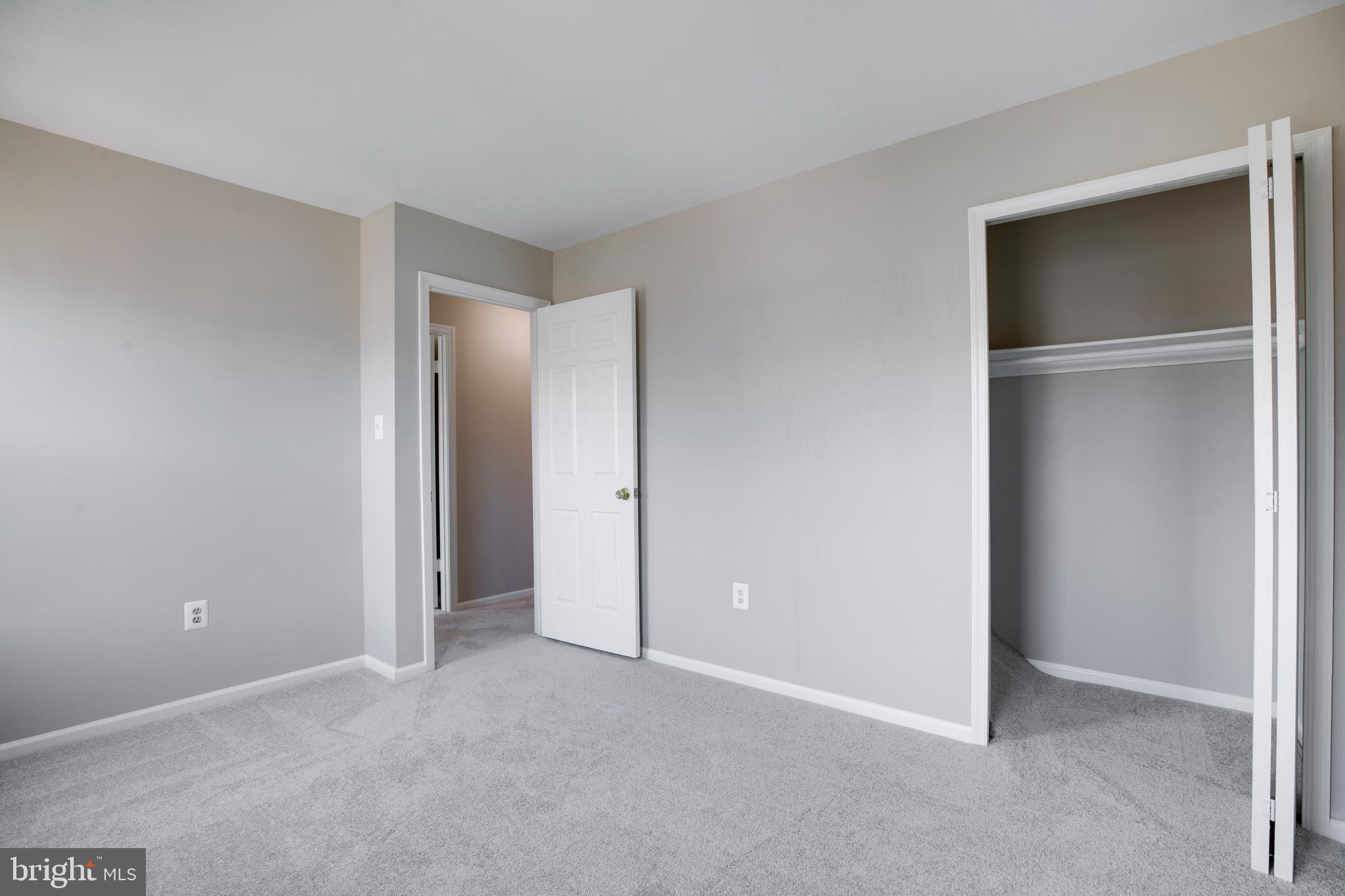 109 Country Road Sterling, VA 20165 - Photo 41 of 52 Gallery Image 41