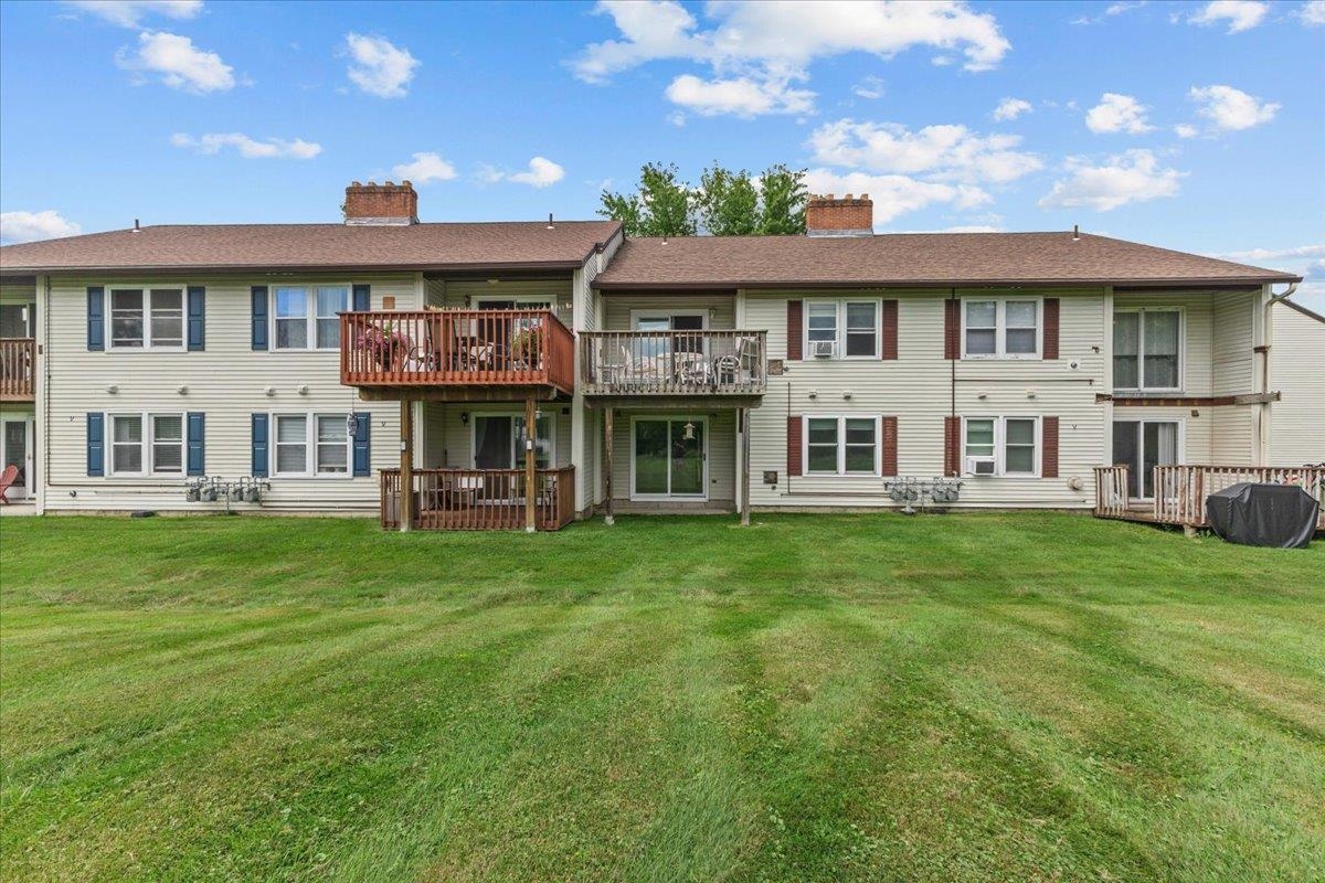 35 Saybrook Road, Unit 35 Essex Junction, VT 05452 - Photo 4 of 36 Gallery Image 4