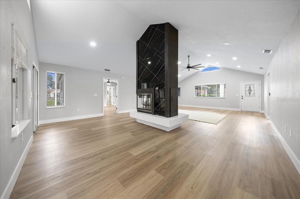 8170 Southwest 109 Street Road Ocala, FL 34481 - Photo 4 of 24