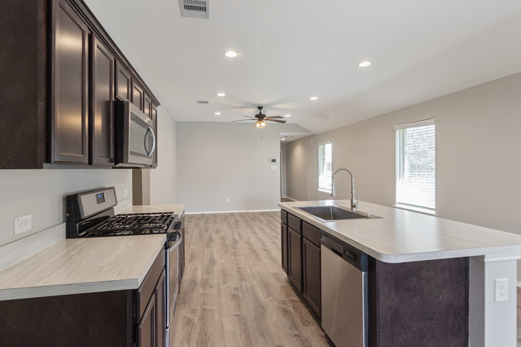 2314 Fraser Hill Ln Spring Spring, TX 77373 - Photo 9 of 20 Gallery Image 9