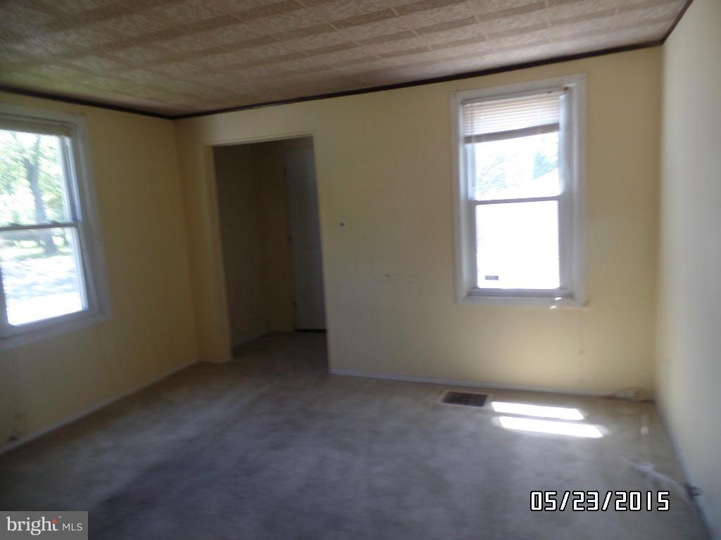 1000 Rosedale Avenue Rosedale, MD 21237 - Photo 10 of 12 Bedroom