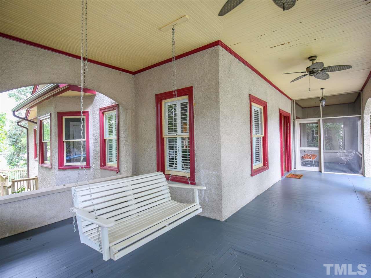 522 Cleveland Street Raleigh, NC 27605 - Photo 3 of 30