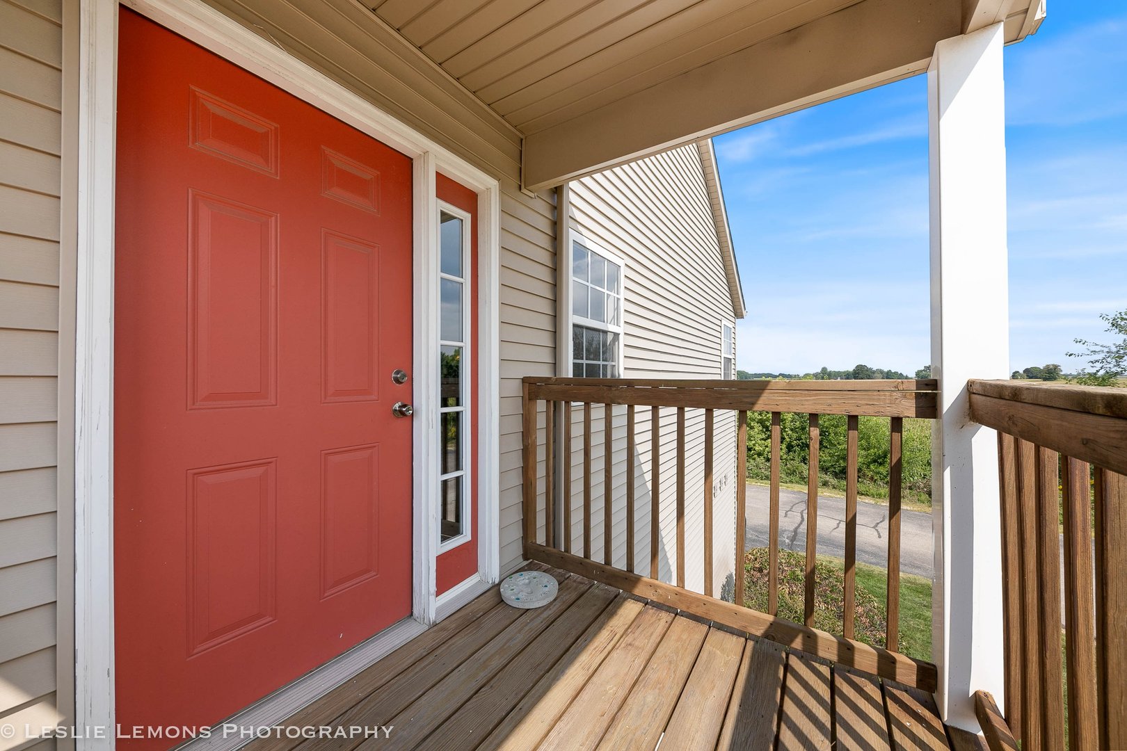581 Stonegate Drive Sycamore, IL 60178 - Photo 3 of 23 a view of a balcony