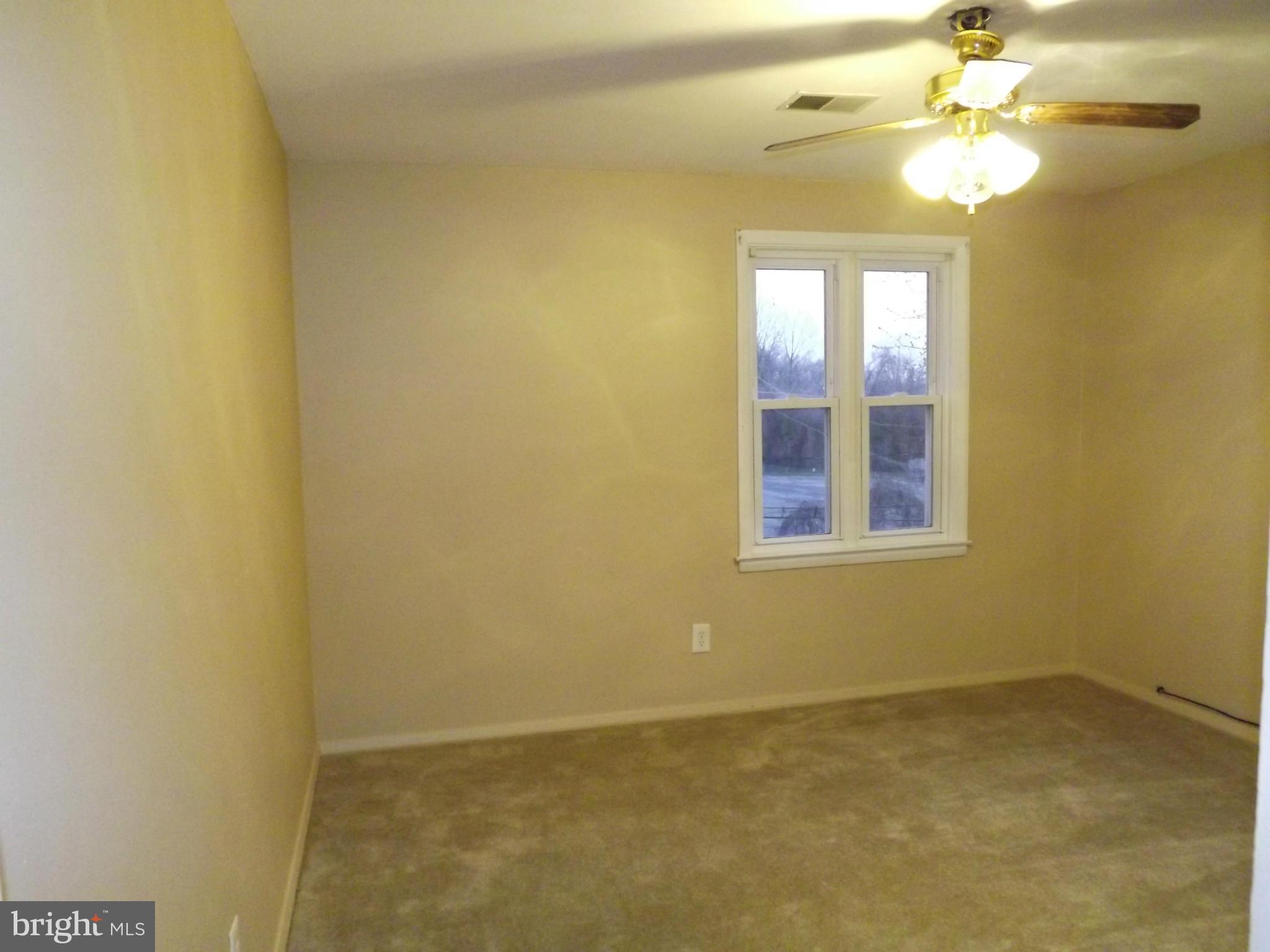 5100 Fredcrest Road Baltimore, MD 21229 - Photo 12 of 30 Bedroom
