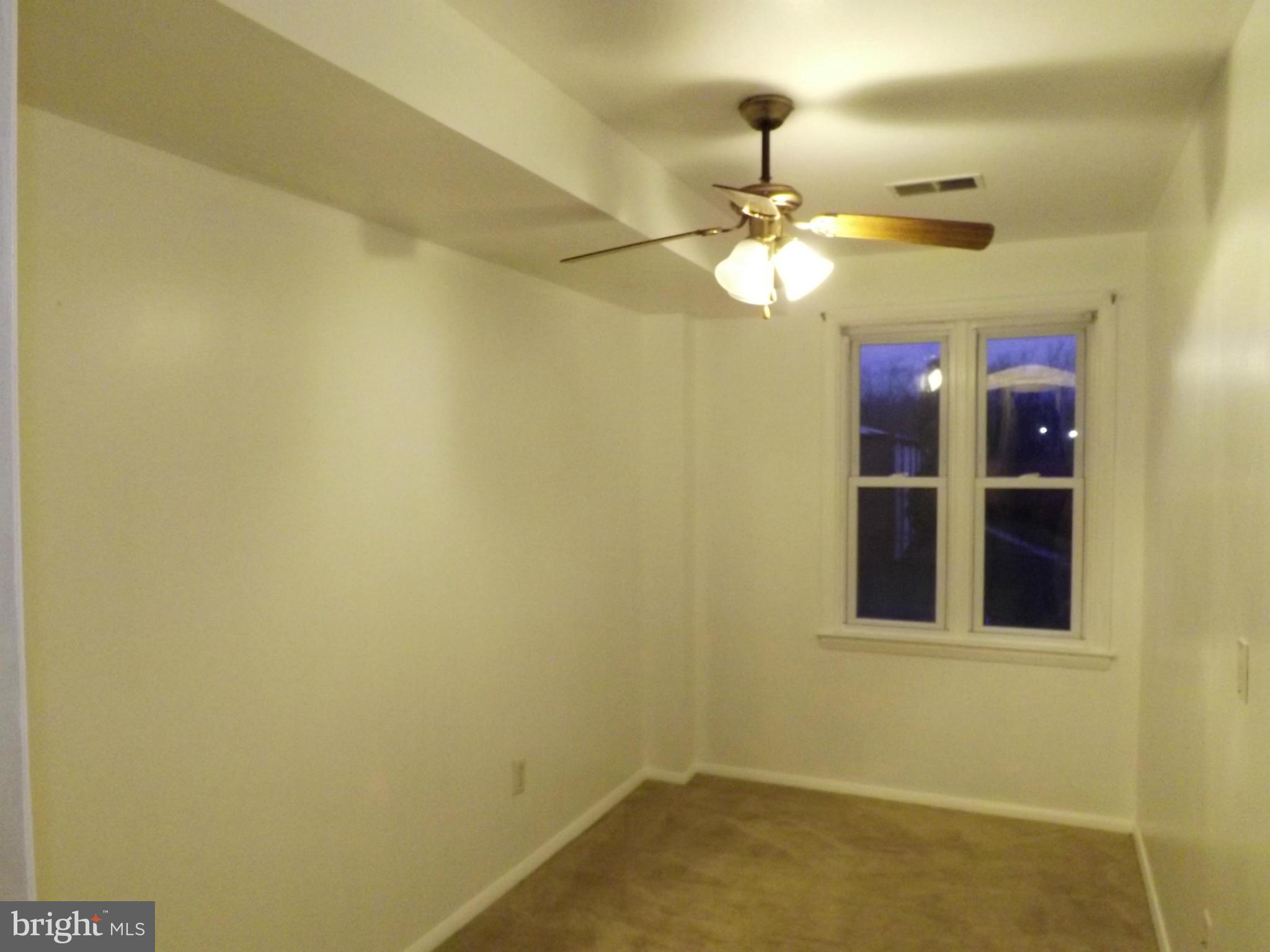 5100 Fredcrest Road Baltimore, MD 21229 - Photo 18 of 30 Bedroom