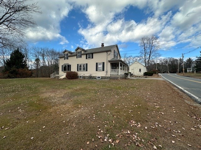 390 Howe Street Methuen, MA 01844 - Photo 2 of 42 Gallery Image 2