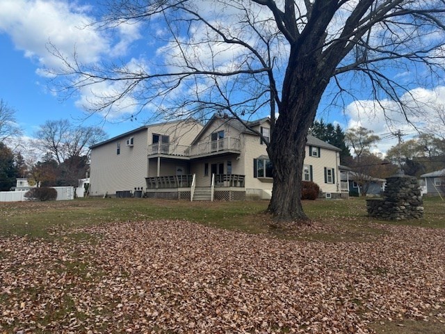 390 Howe Street Methuen, MA 01844 - Photo 4 of 42 Gallery Image 4